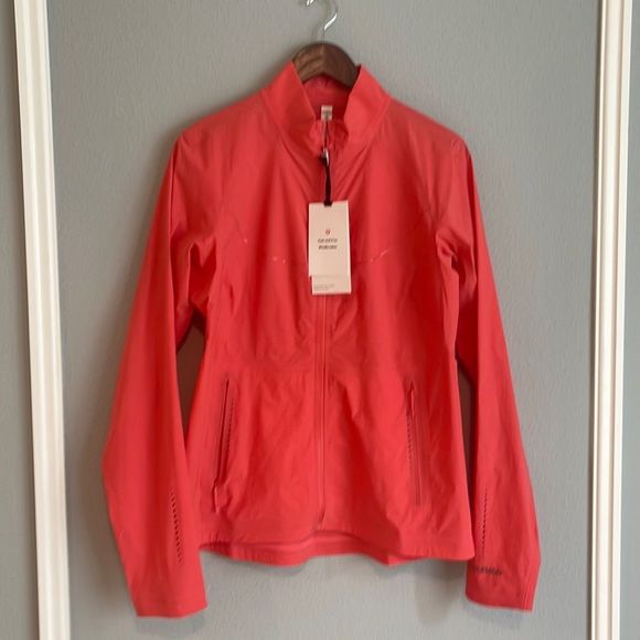 lululemon athletica Jackets & Blazers - Lululemon Fast And Free Windbreaker Pale Raspberry $198 Size 12 NWT
